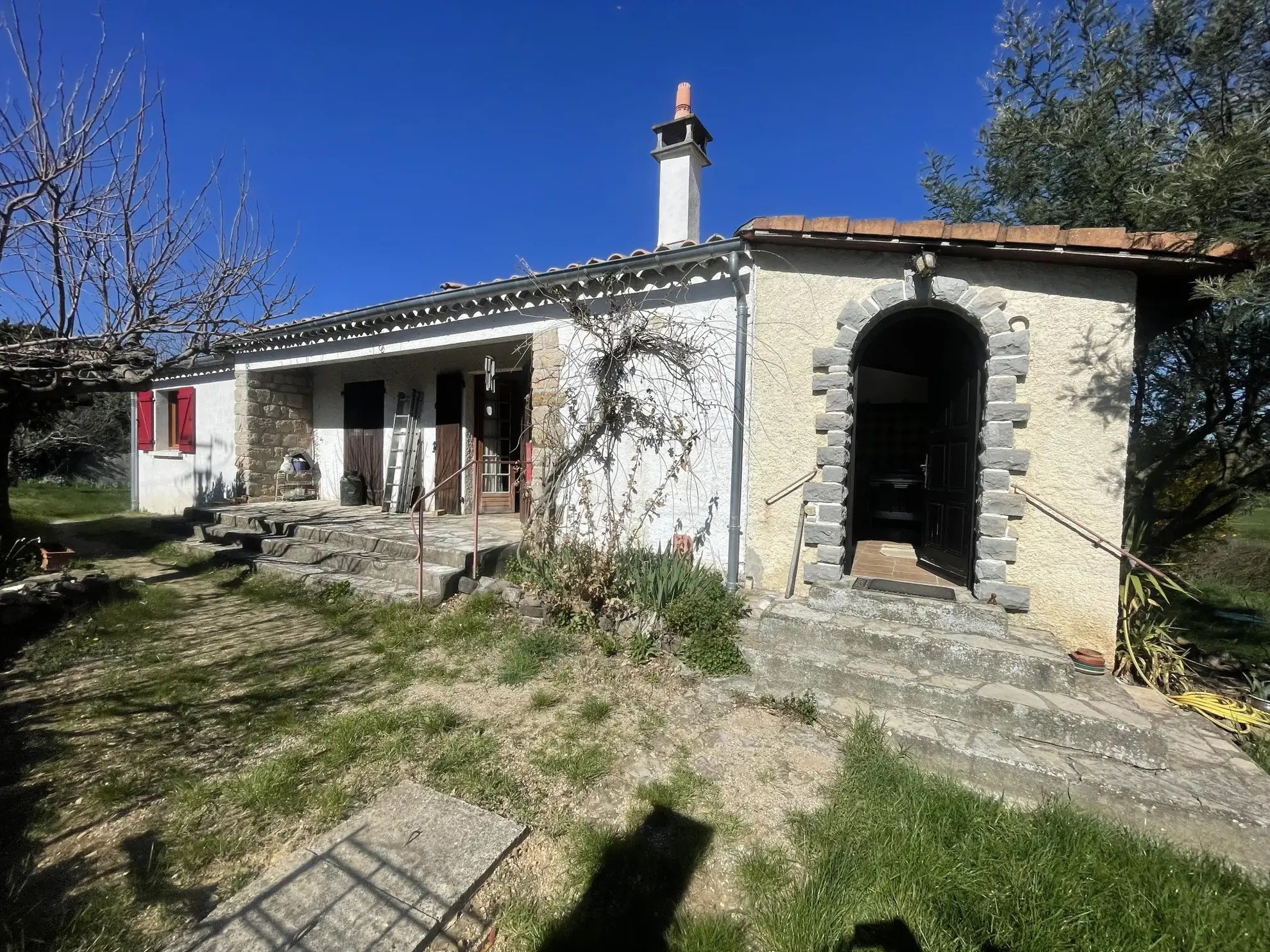 Charmante maison de plain-pied en Cévennes avec terrain de 1325 m²
