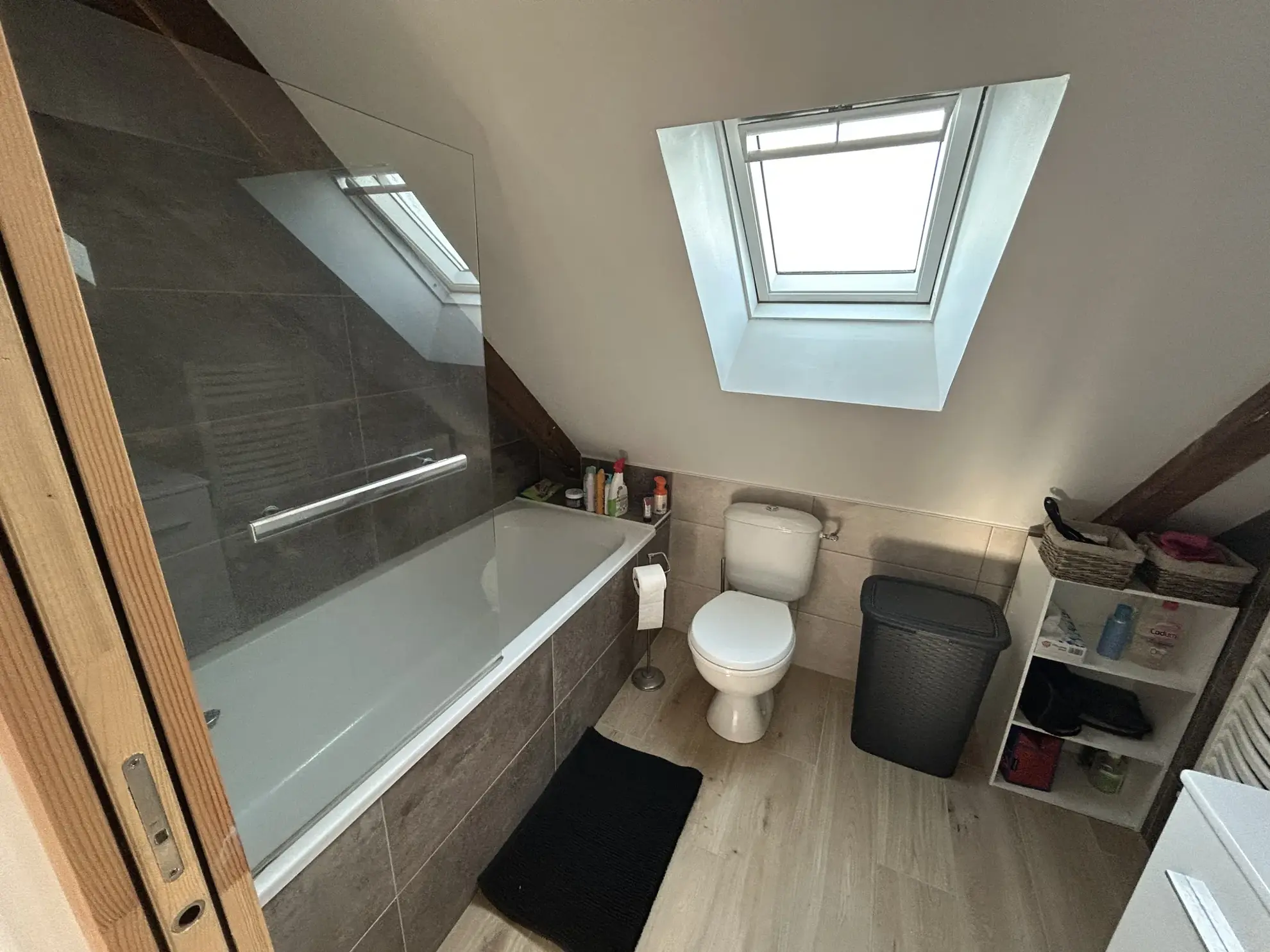 Maison de campagne rénovée à Bubry avec 3 chambres et parcelle de 676m² 