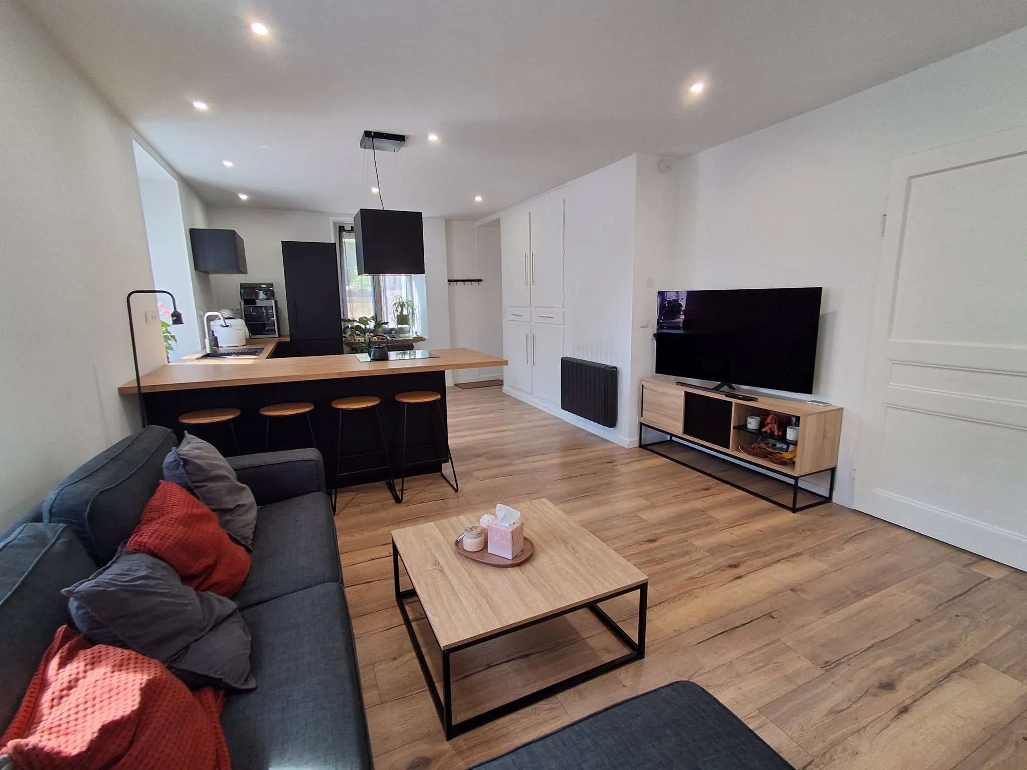 Appartement T2 loué de 55 m² à Villers Le Lac – Investissement idéal