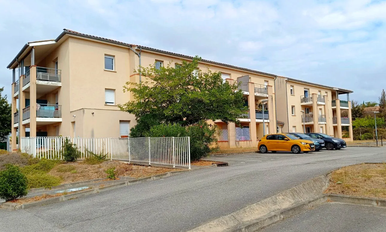 Appartement T3 avec terrasse et parking à Carcassonne 