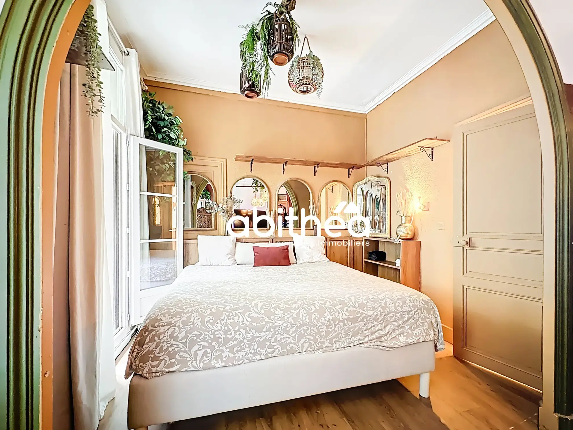 Appartement T5 de 190 m² au cœur du patrimoine historique de Béziers 