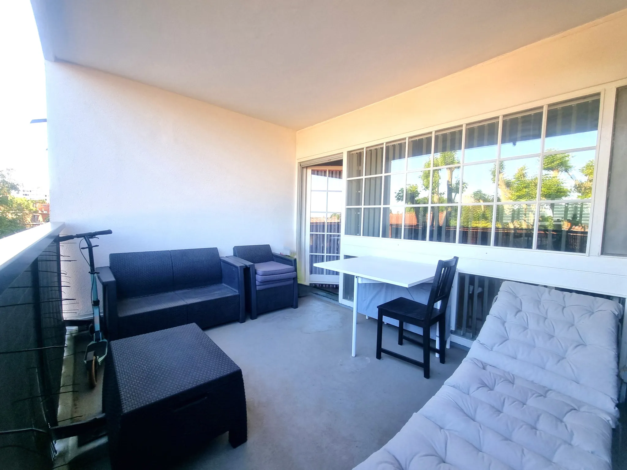 Appartement T3 lumineux de 98 m2 à Lille, proche tramway Saint Maur