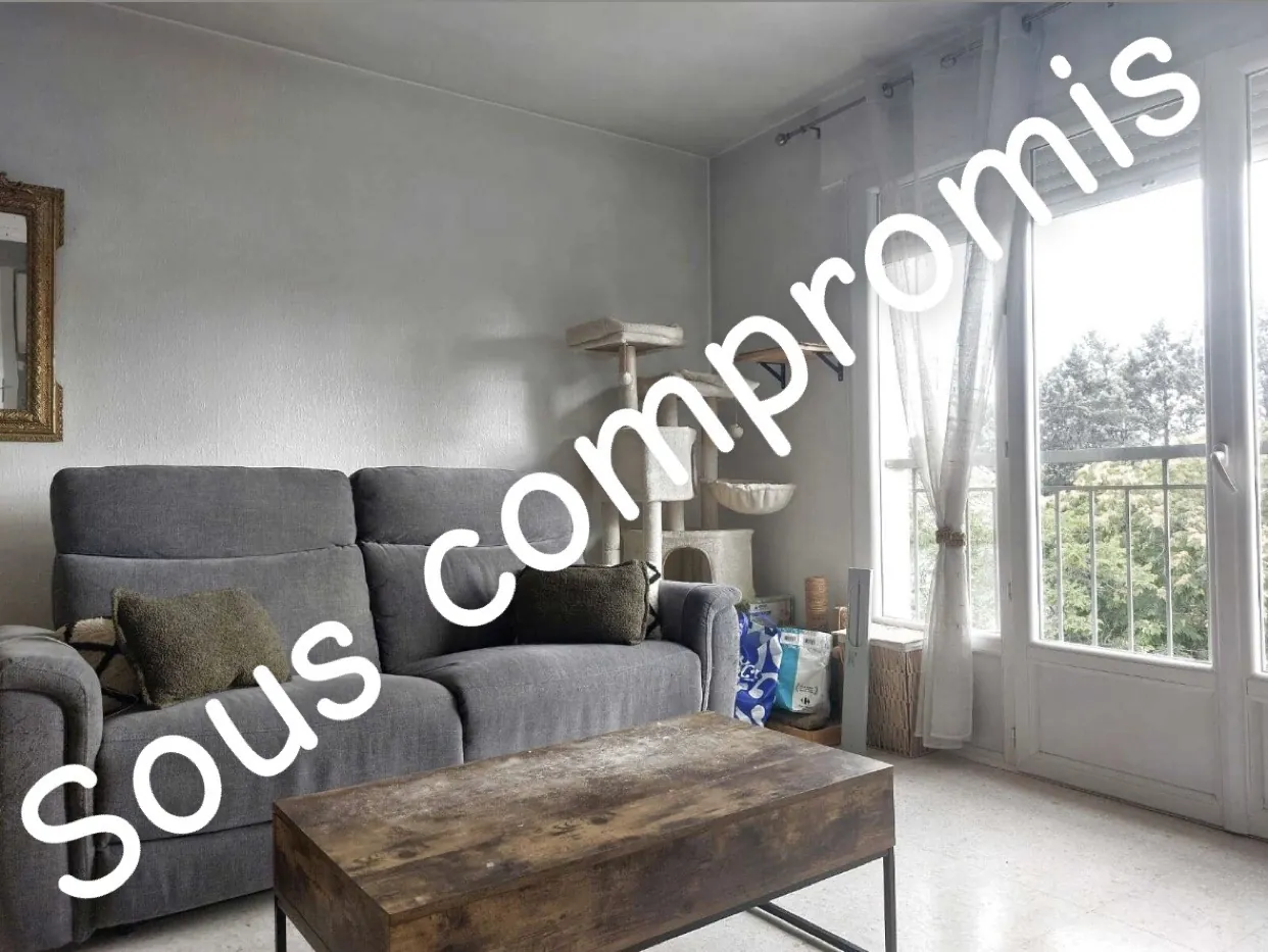 Studio à Montpellier de 28m² avec parking, cave et location locative en cours