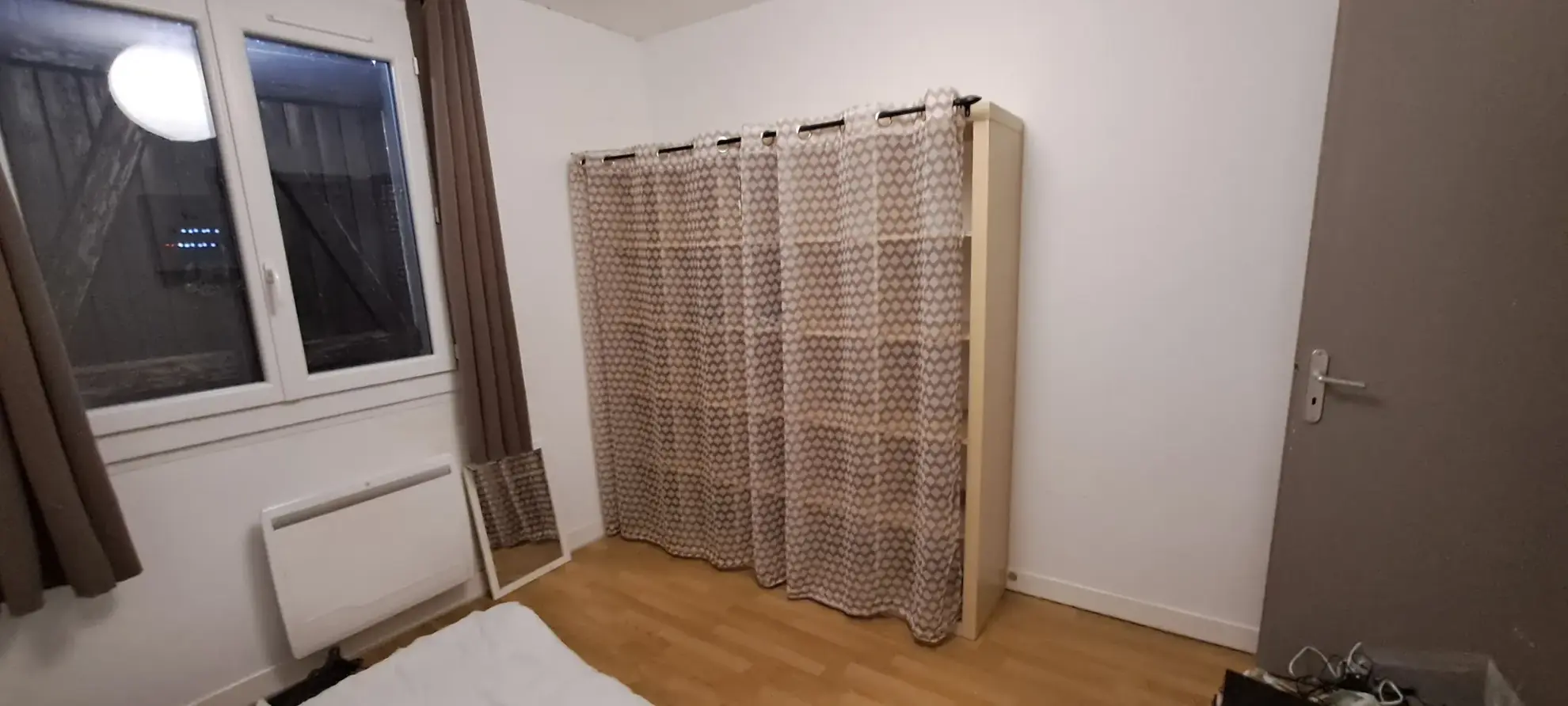 Maison individuelle de 200 m² avec terrain à Lodeve - Quartier calme 