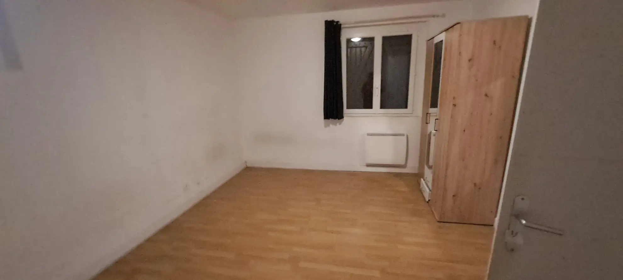 Maison individuelle de 200 m² avec terrain à Lodeve - Quartier calme 