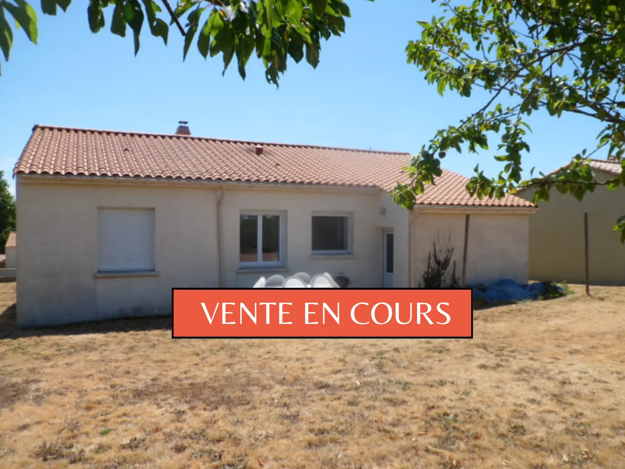 Maison de plain-pied avec 2 chambres à Pouzaudes - 2012