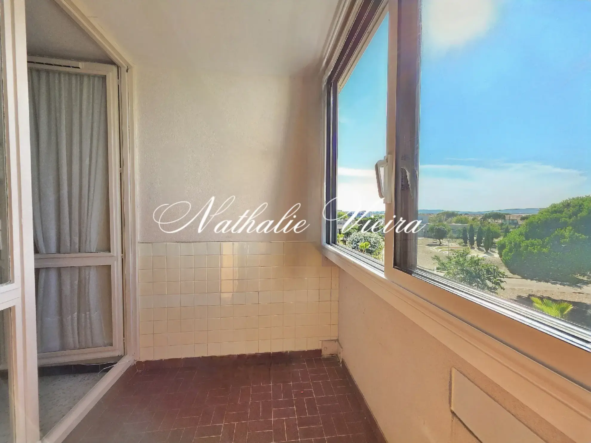 Studio lumineux avec loggia à Palavas-les-Flots à deux pas de la plage 