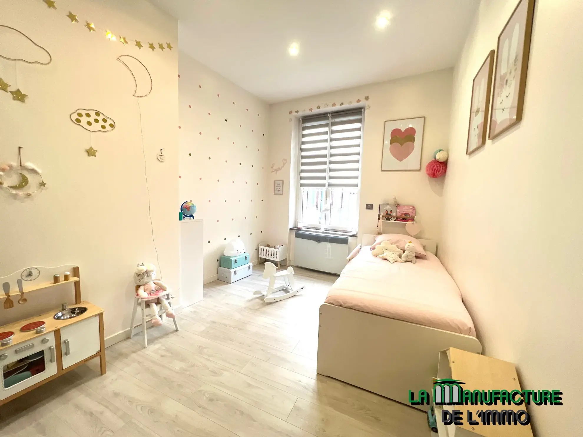 Appartement rénové F5 traversant au cœur de Saint-Étienne 