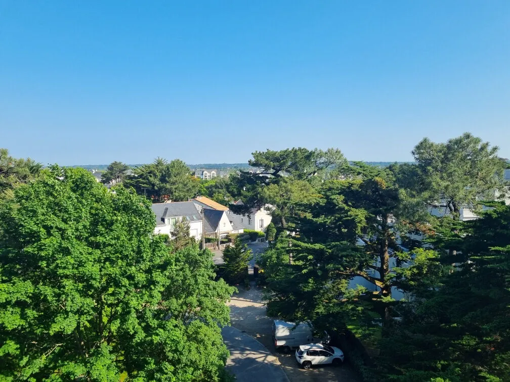 Studio à vendre avec vue sur les marais à La Baule, résidence sécurisée 