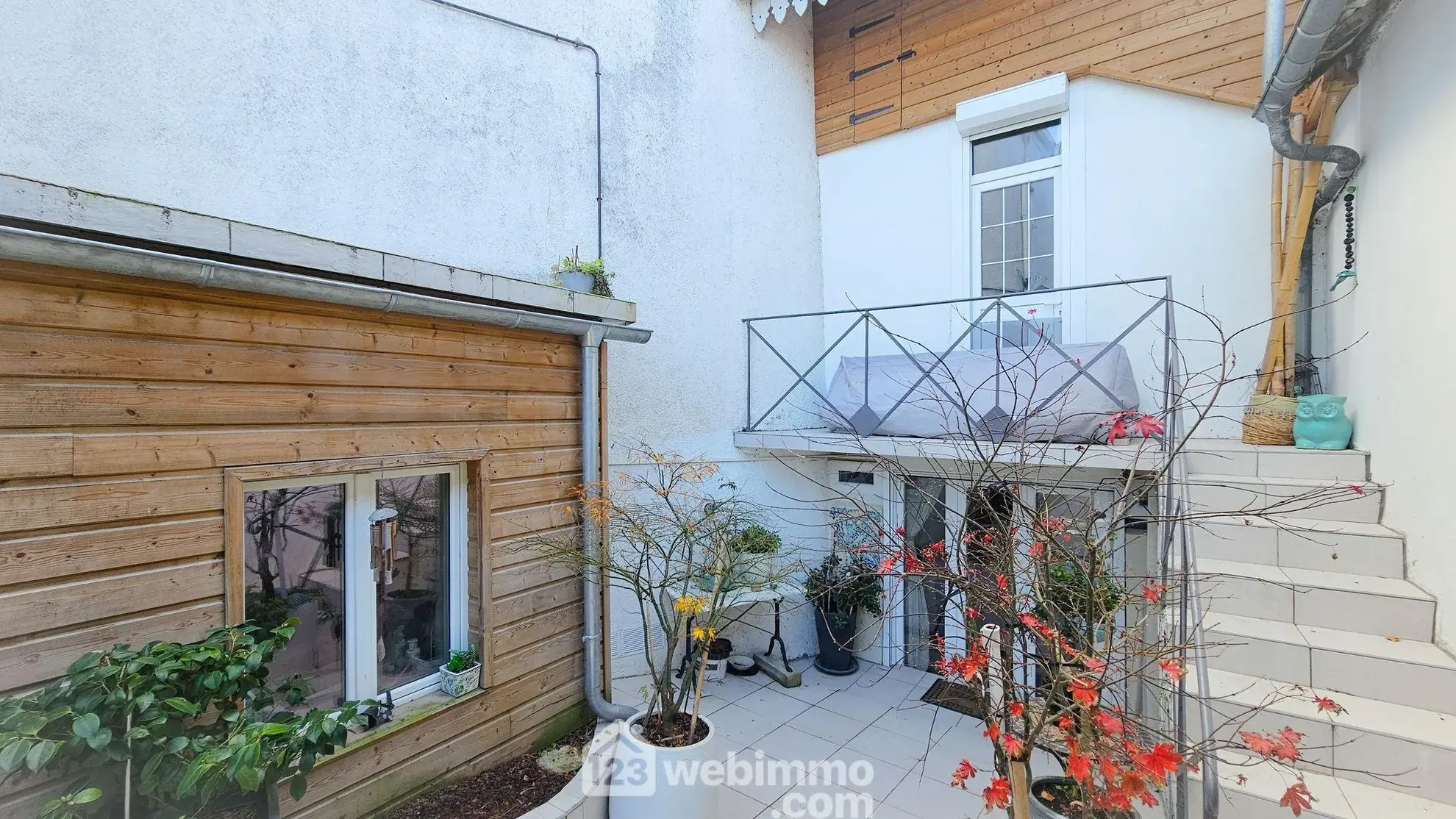 Charmante maison de bourg à Coarraze avec extérieur et faible consommation énergétique 