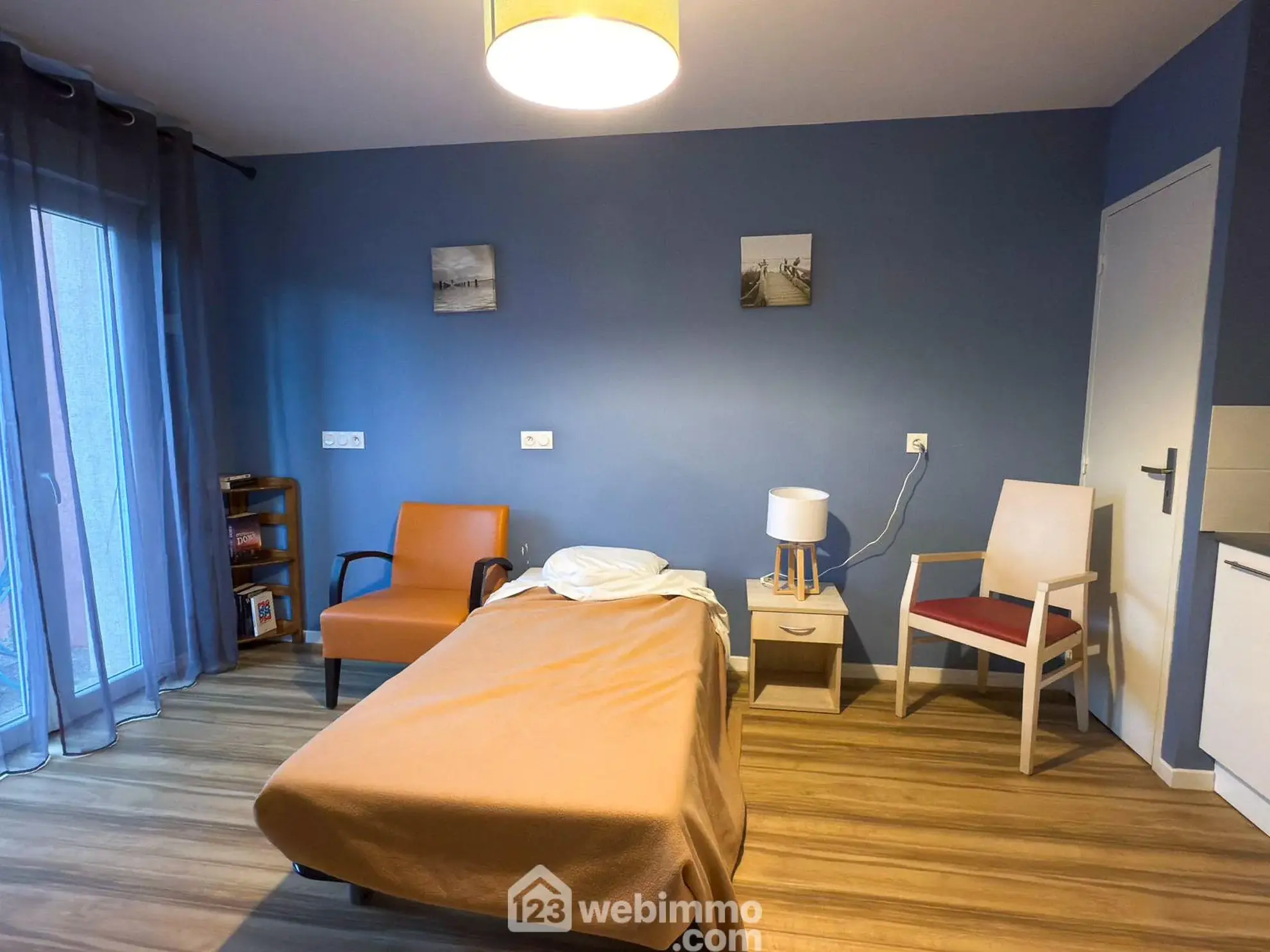 Studio de 27 m² à Mazé-Milon, idéal investissement en résidence seniors 
