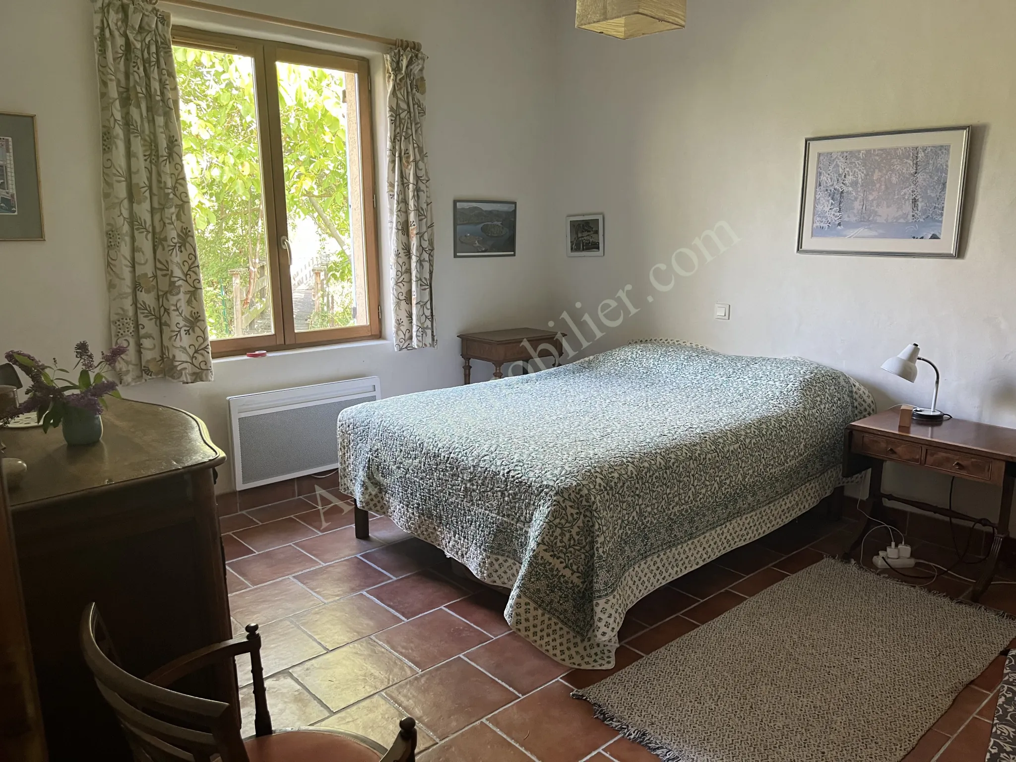 Villa de plain-pied avec jardin à Limoux – 2 chambres, garage, vue campagne 