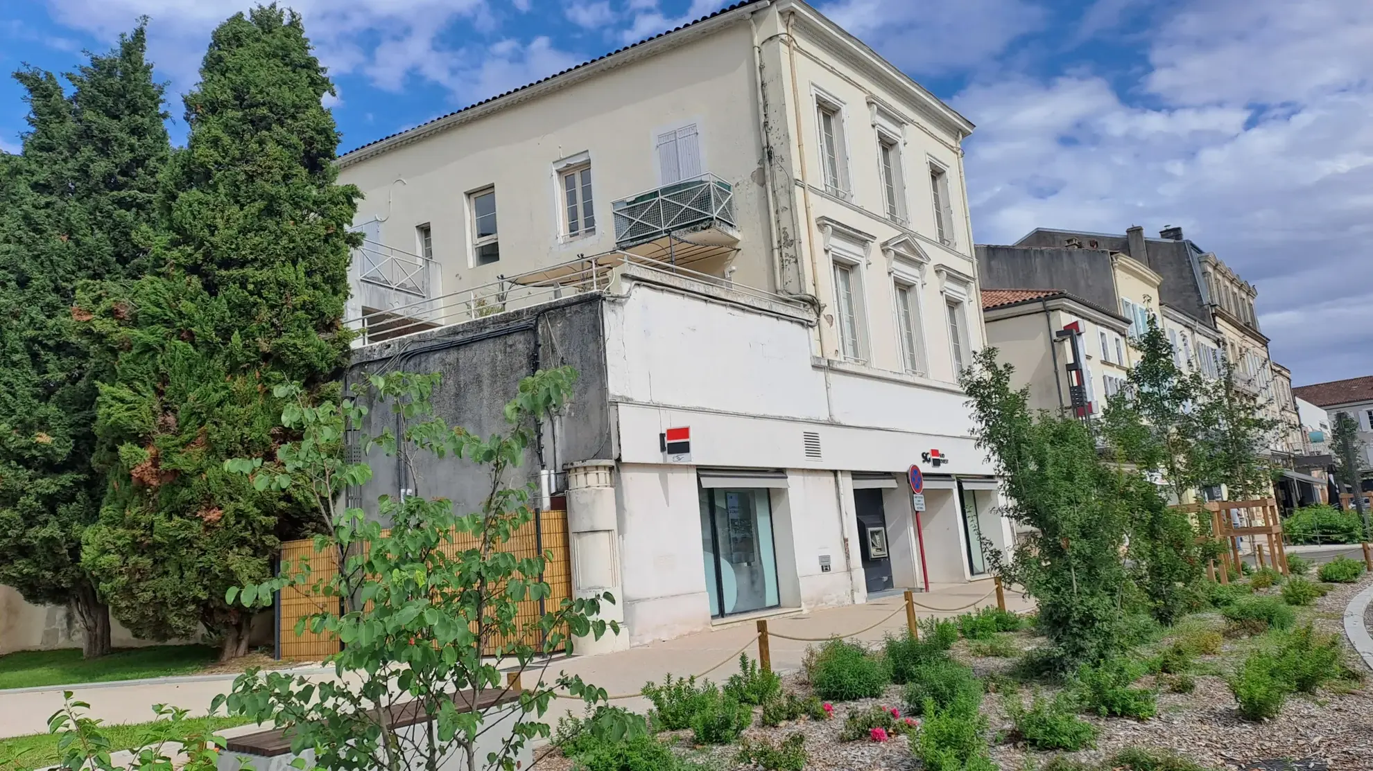 Appartement T3 lumineux à Villeneuve-sur-Lot avec ascenseur et proximité du centre-ville