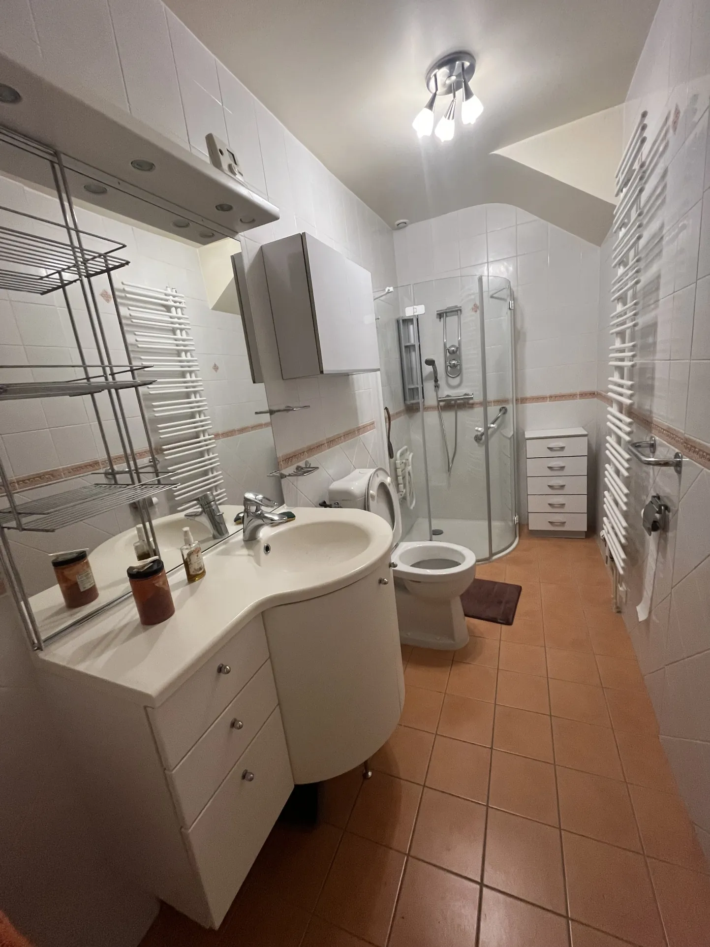 Achat maison de ville 111 m² à Bourbonne-les-Bains, idéale résidence ou investissement 