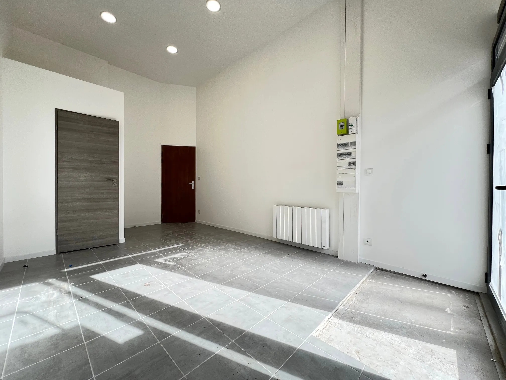 Local professionnel à vendre à Abbeville, idéal pour bureau ou commerce, 20 m² 