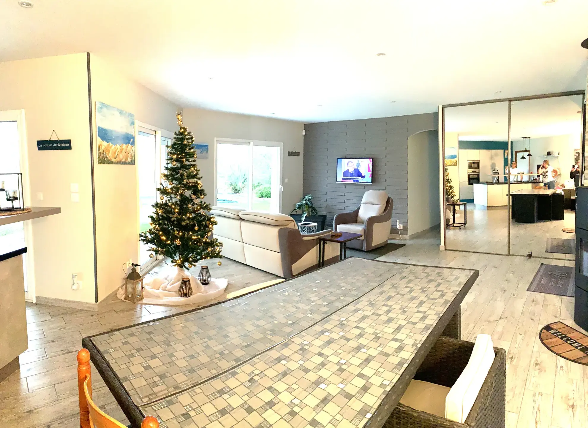 Maison récente avec piscine à Mons (17160) - 115 m², 3 chambres, garage, terrain de 1480 m² 