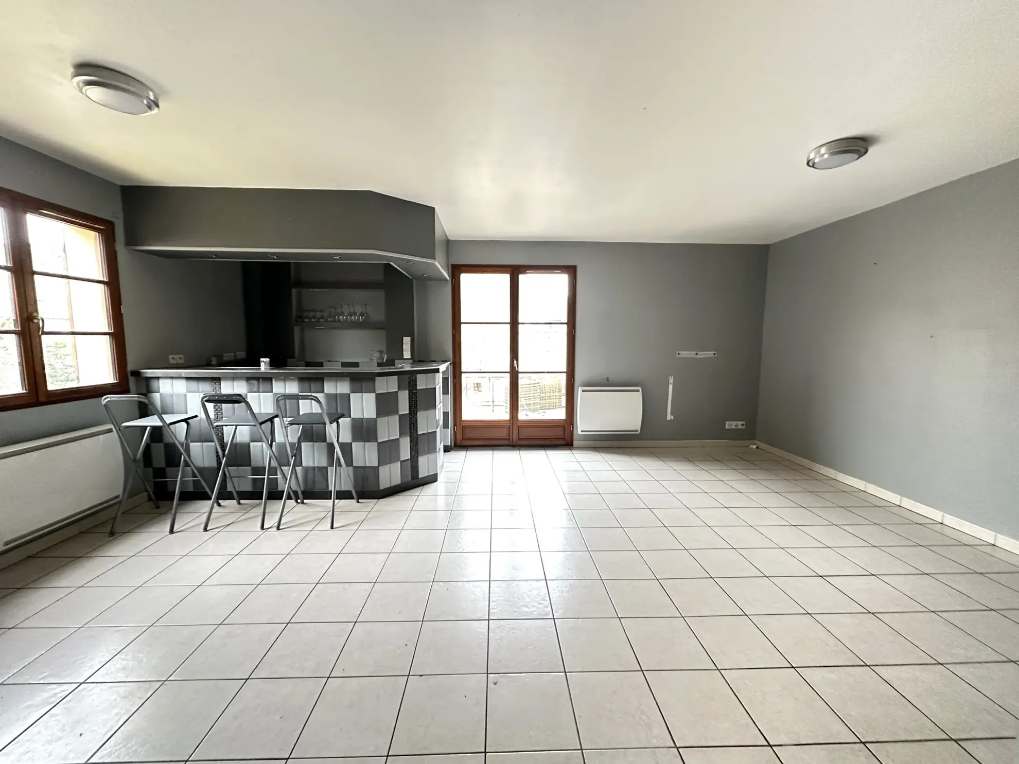 Maison familiale avec appartement T2 indépendant à Auneau — 146 m² de confort et potentiel locatif 