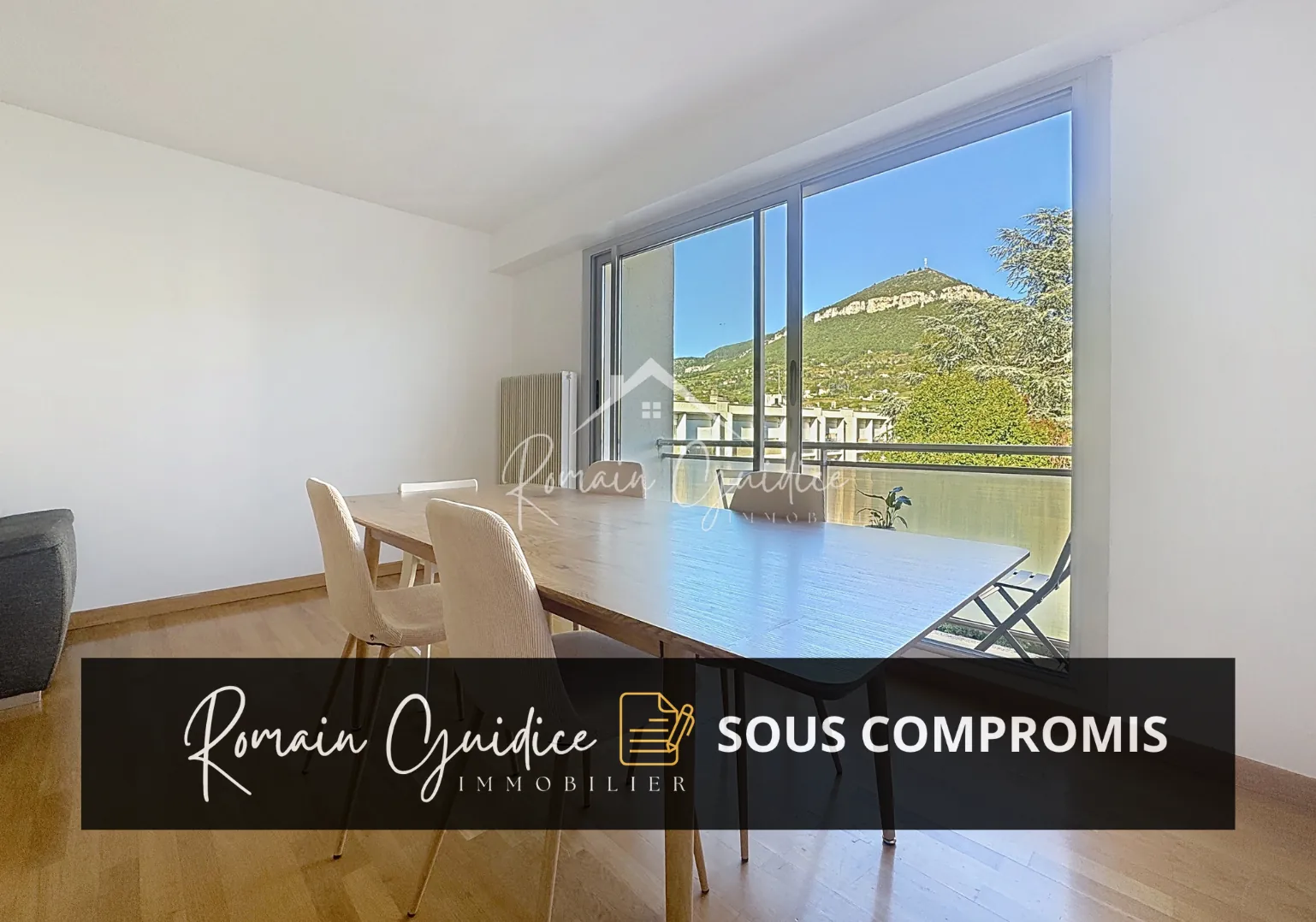 Appartement 5 pièces avec vue dégagée à Millau en vente