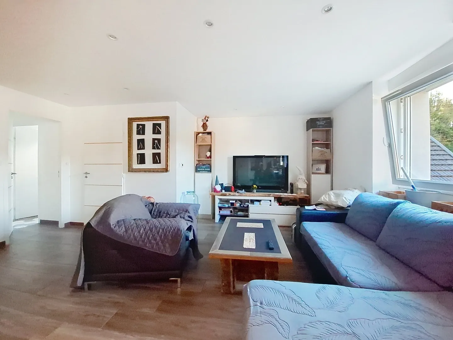 Appartement T3 lumineux avec terrasse à Rives - 96 m² rénovés 