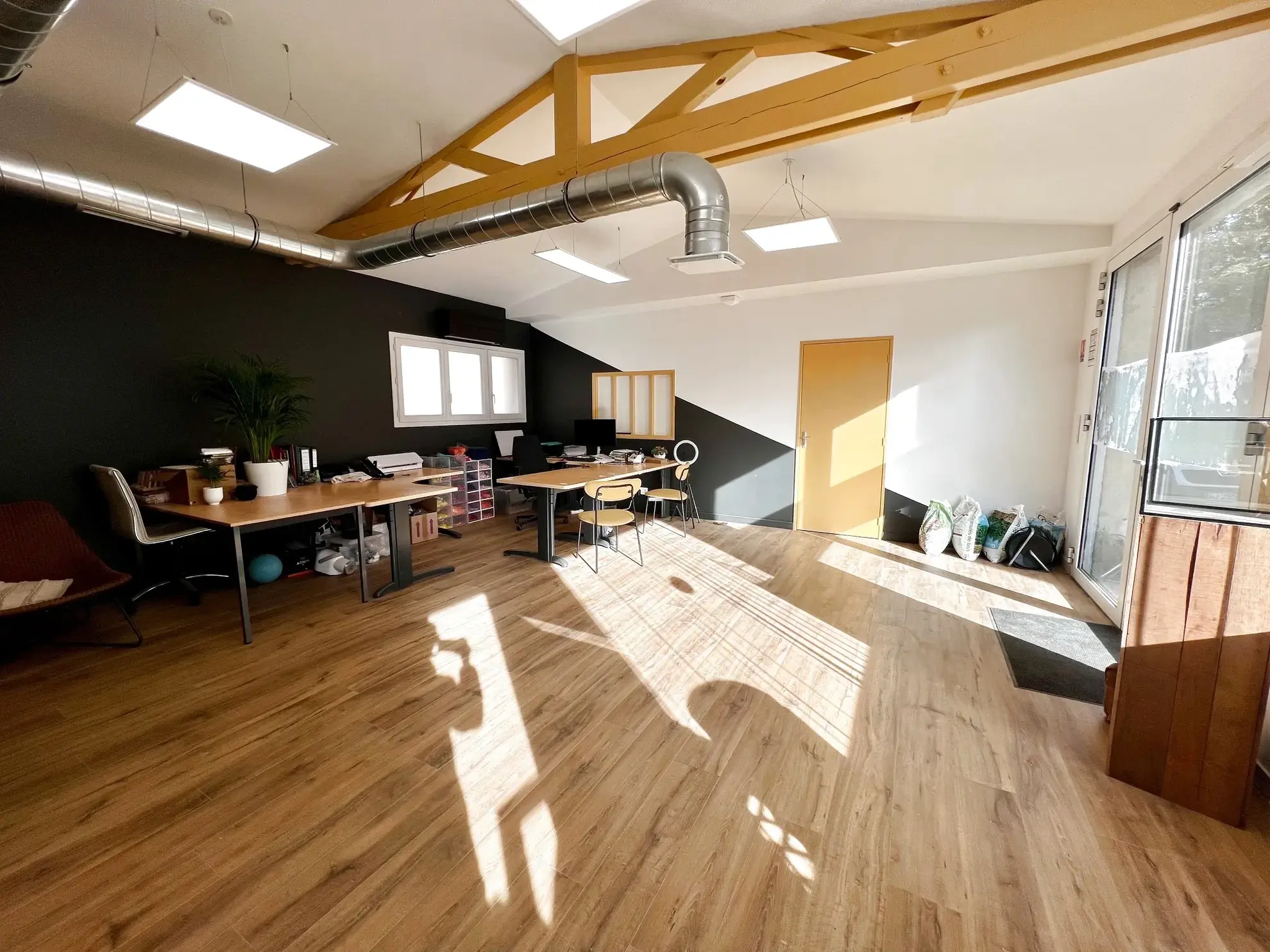 Local commercial de 70 m² à vendre à Millau – Idéal professionnel