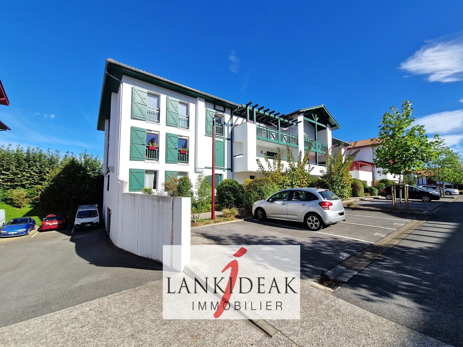 Achat Appartement T3 lumineux avec terrasse et stationnement à Ustaritz