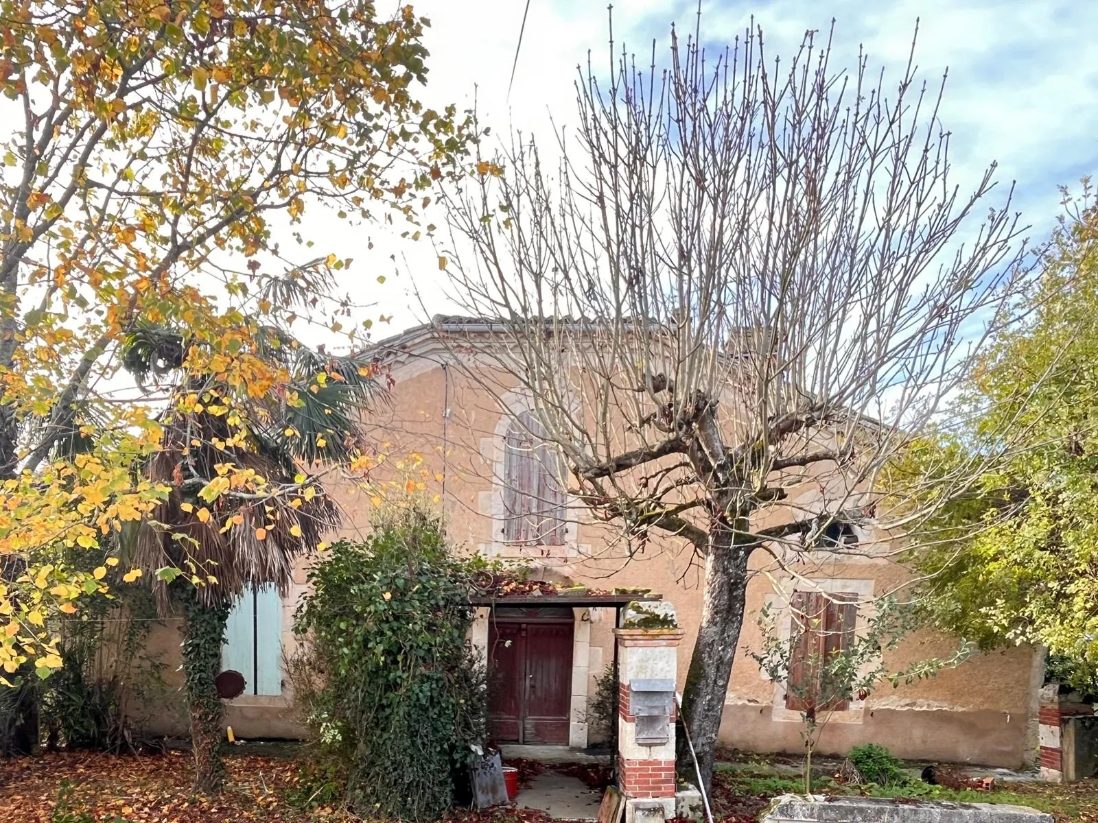 Ancien Corps de Ferme à Rénover dans le Gers avec Vue Pyrénées 