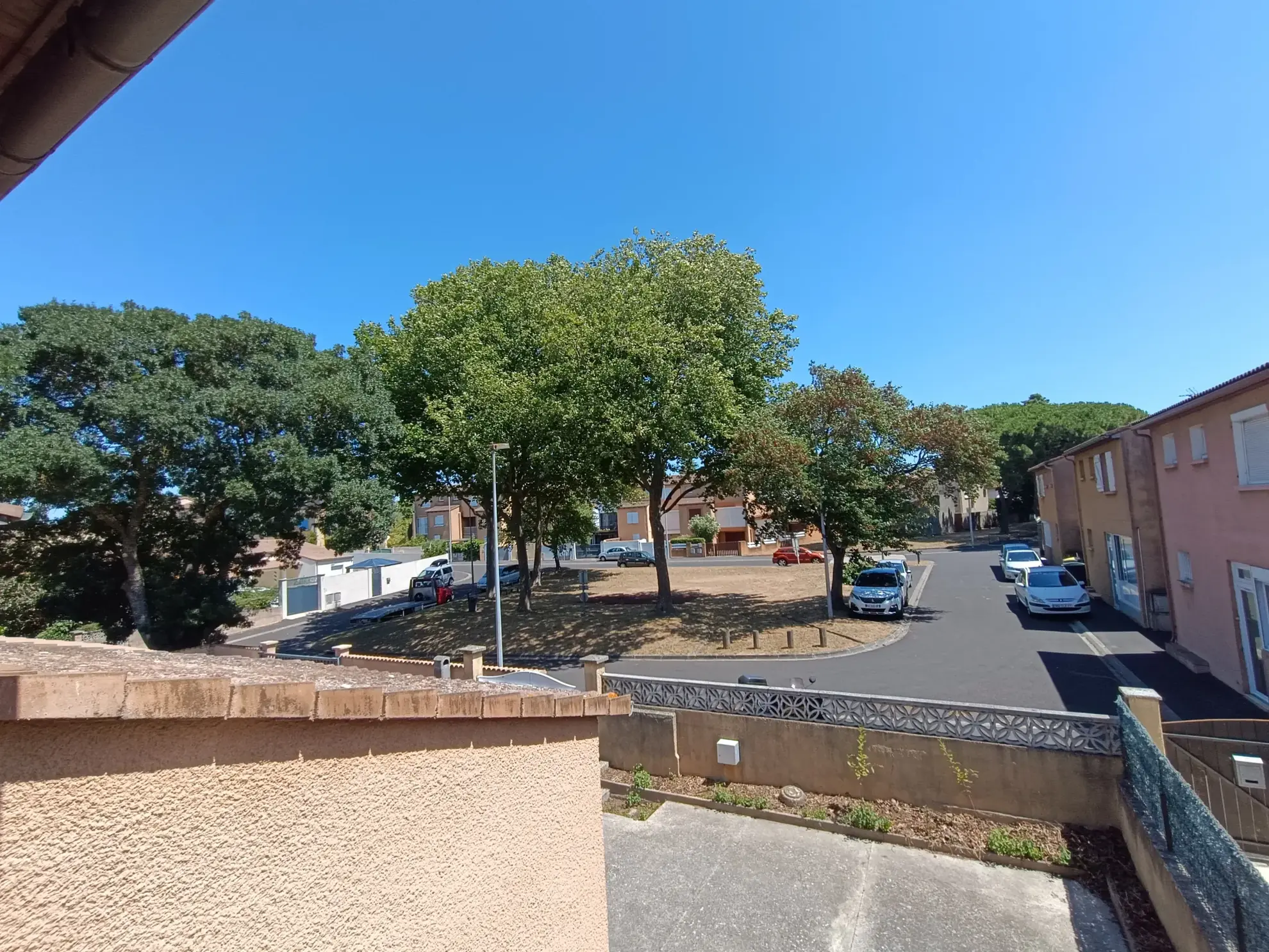 Maison 5 pièces avec garage et cour à Carcassonne – Projet de personnalisation 