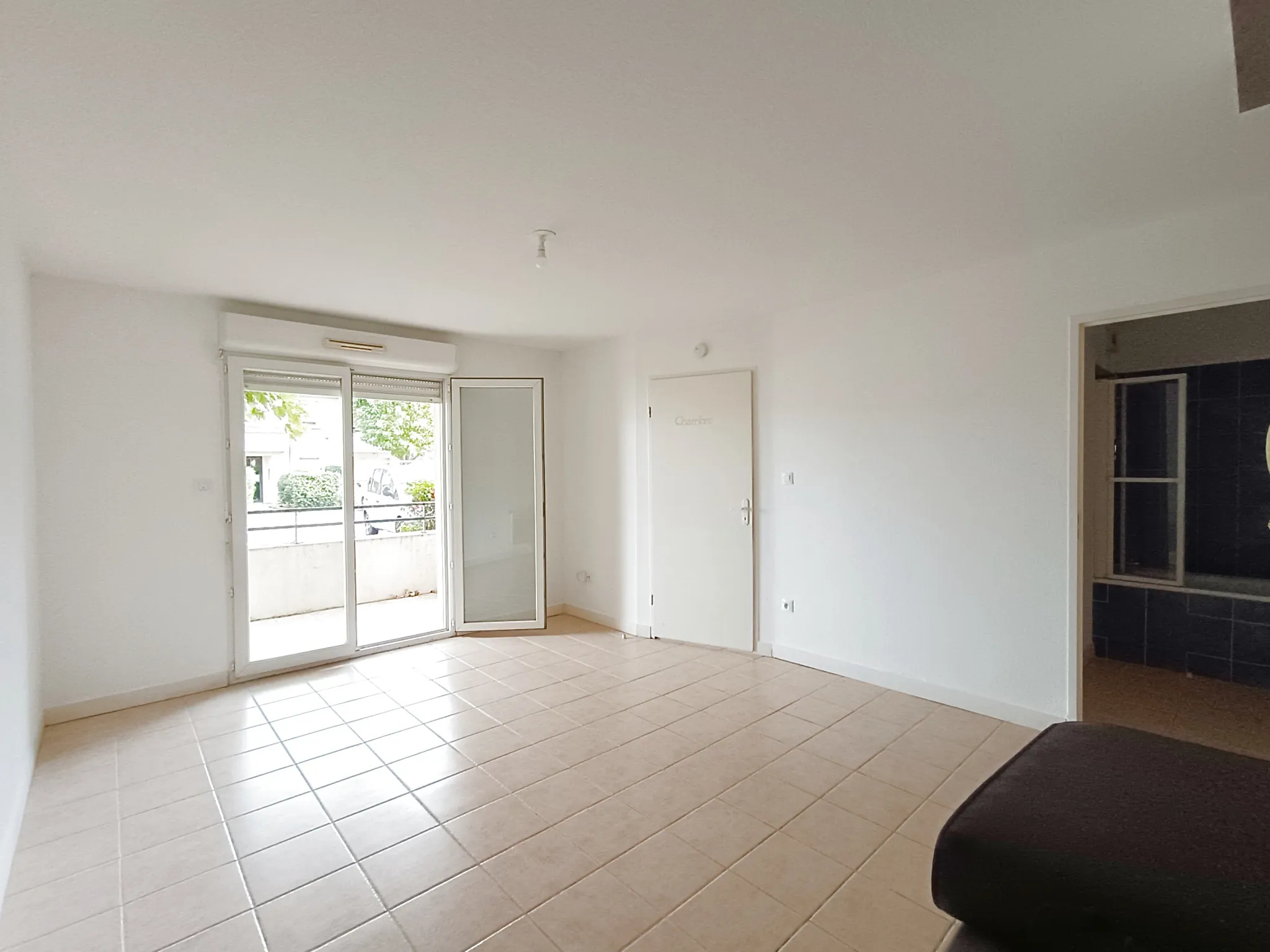 Appartement T2 avec terrasse et parking à vendre à Carcassonne (11)