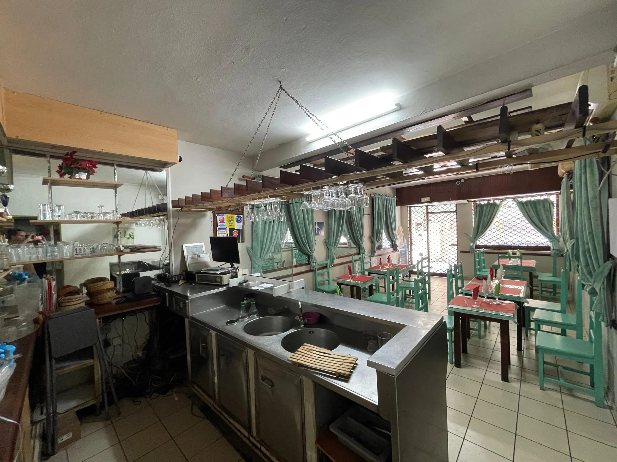 Local commercial de 58 m² à Fort-de-France en centre-ville 