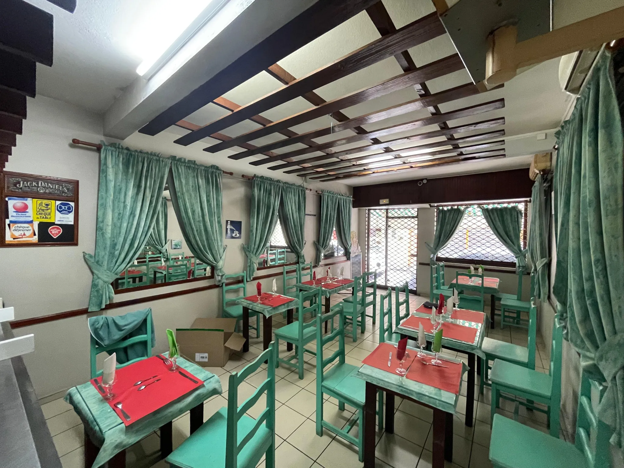 Local commercial de 58 m² à Fort-de-France en centre-ville 