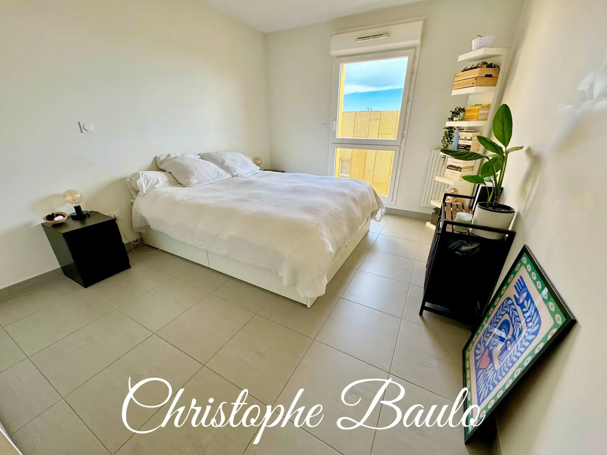 Appartement T3 lumineux avec terrasse à Montpellier Port-Marianne, dernier étage, parking inclus 