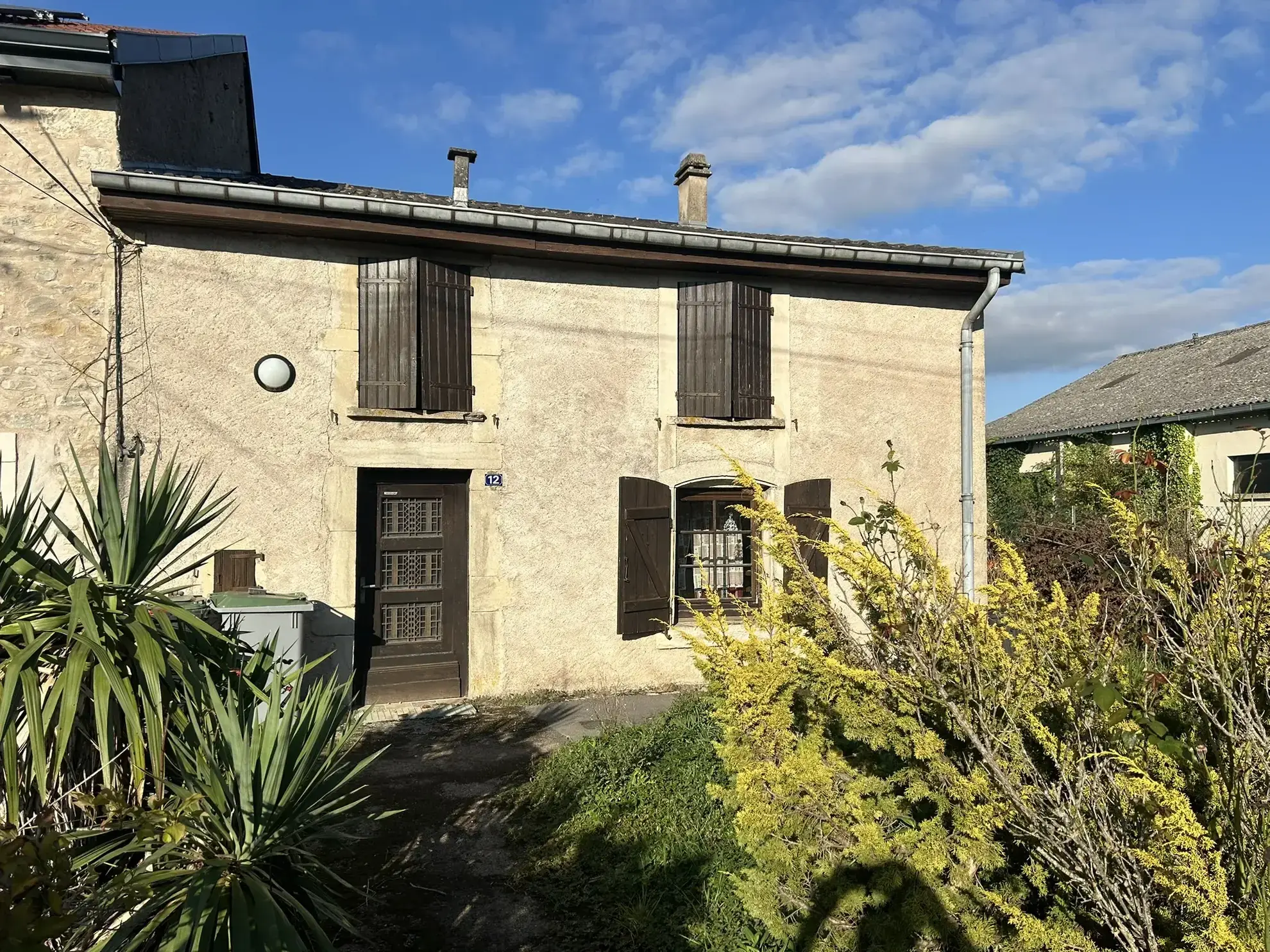 Belle maison de village avec terrain à Lucy à vendre 