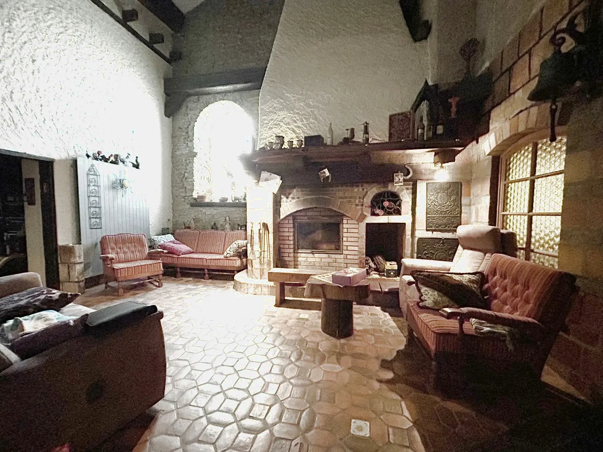 Belle maison de village avec terrain à Lucy à vendre 