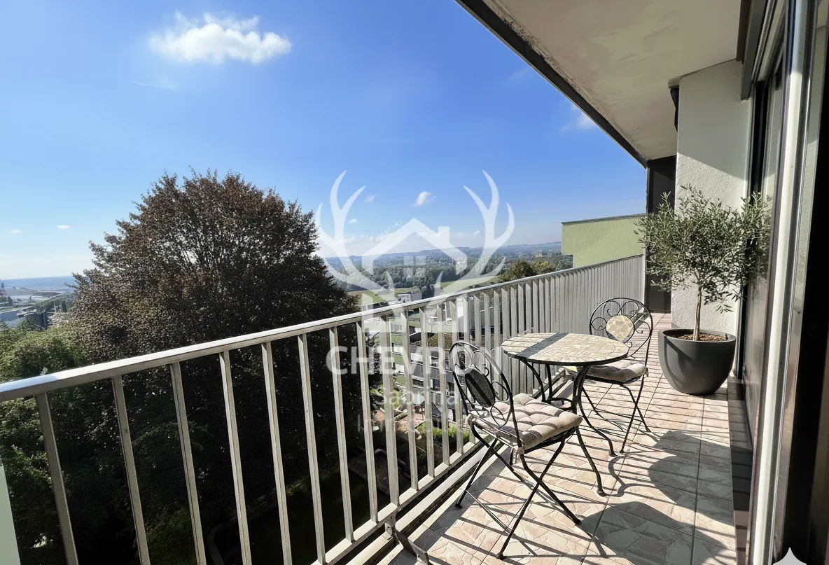 Appartement de 82,79 m² avec balcon et parking à Charleville-Mézières