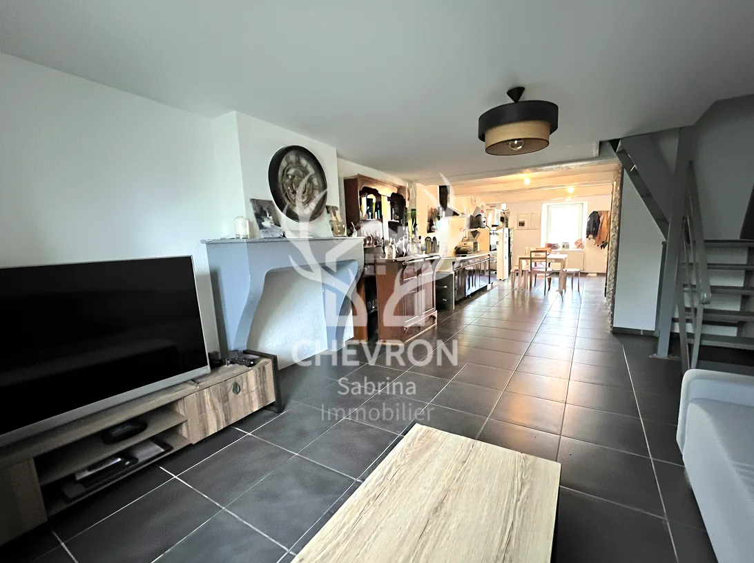 Maison 3 chambres à vendre à Dom-le-Mesnil - 118 m² 