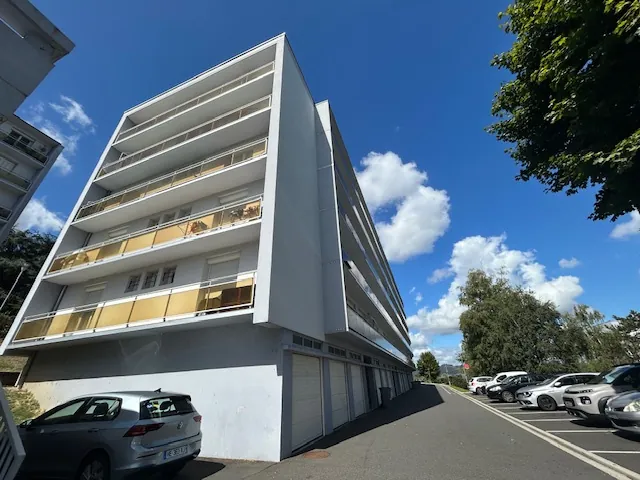 Appartement T4 avec balcon, garage et cave à Firminy - Le Soleil Levant 