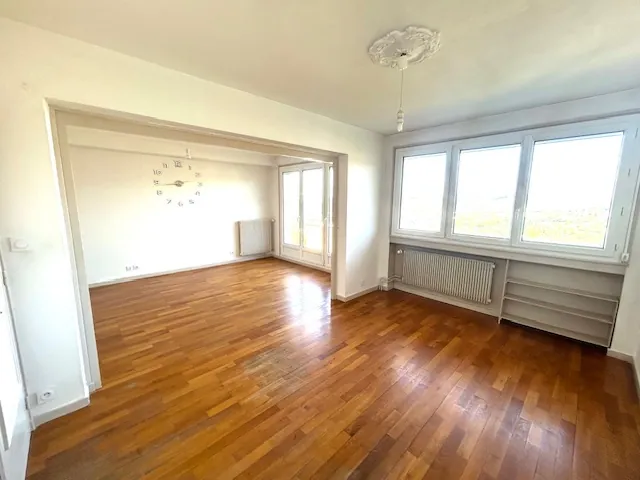 Appartement T4 avec balcon, garage et cave à Firminy - Le Soleil Levant 