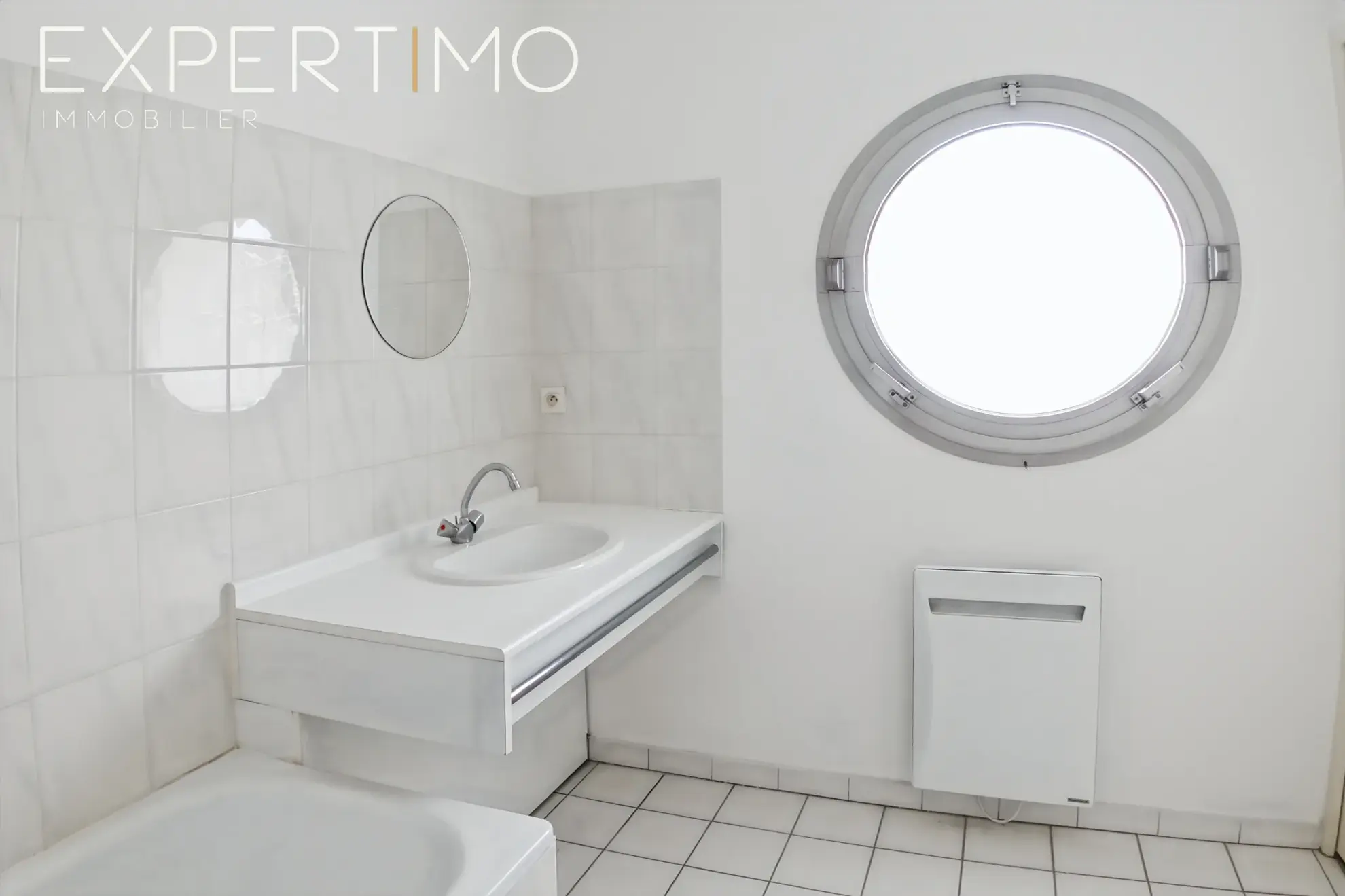 Appartement T2 avec balcon et garage à Saint-Nazaire dans le quartier Jardin des Plantes 