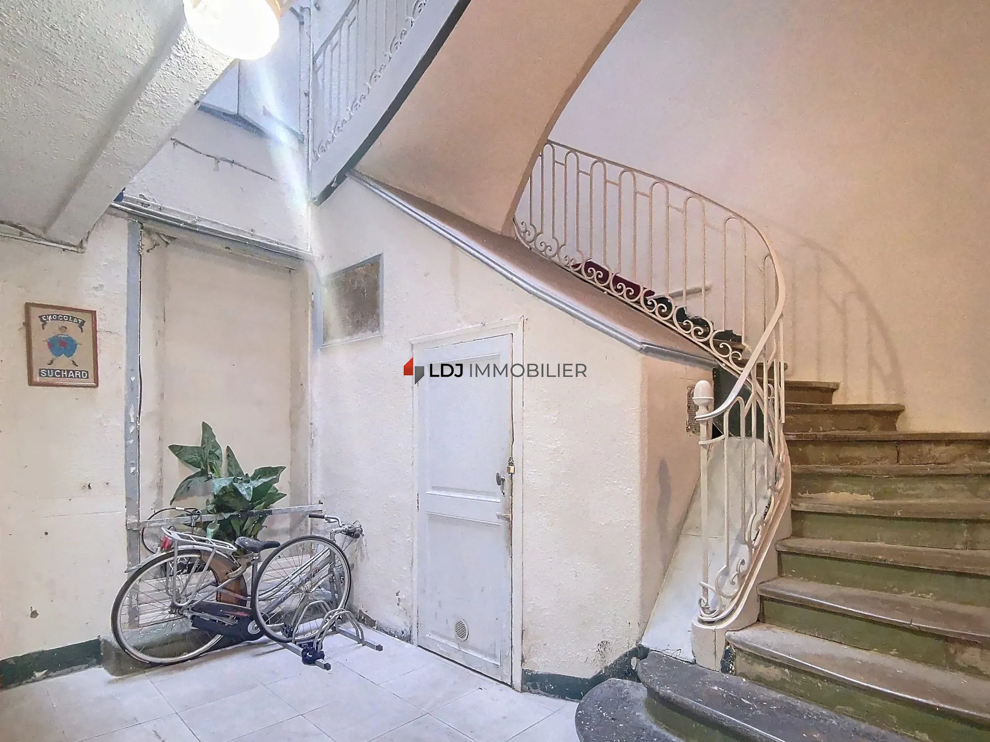 Local commercial de 31 m² avec cave à vendre en plein centre de Perpignan 