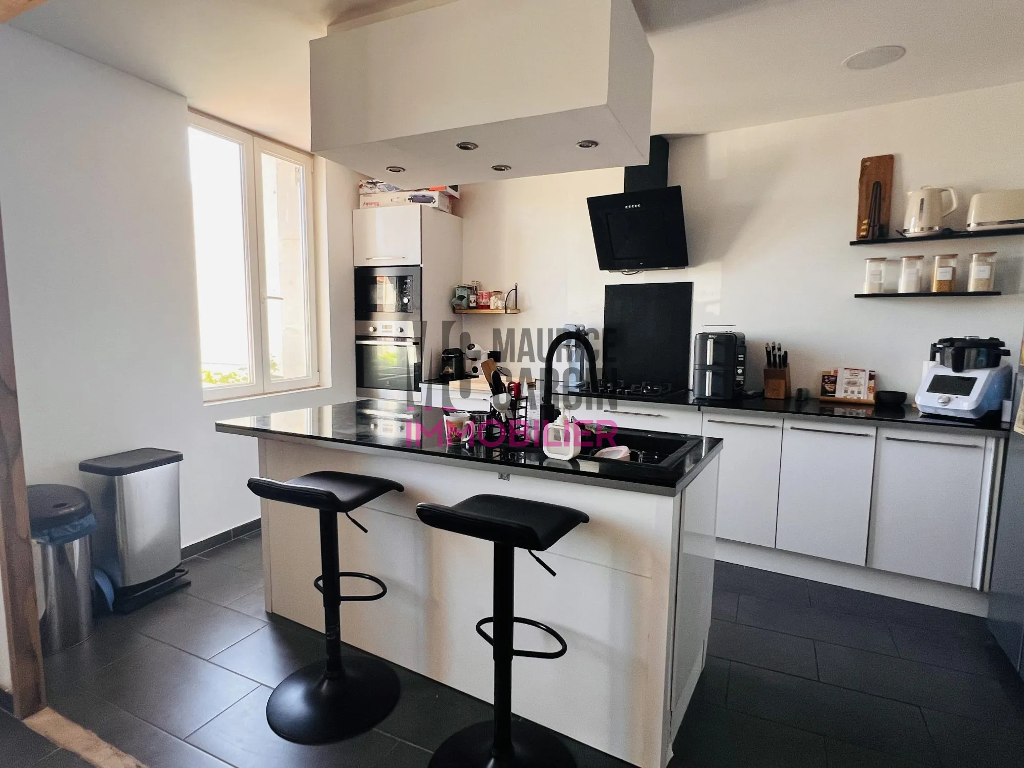 Appartement rénové de 96 m² à vendre à Noves près d'Avignon 