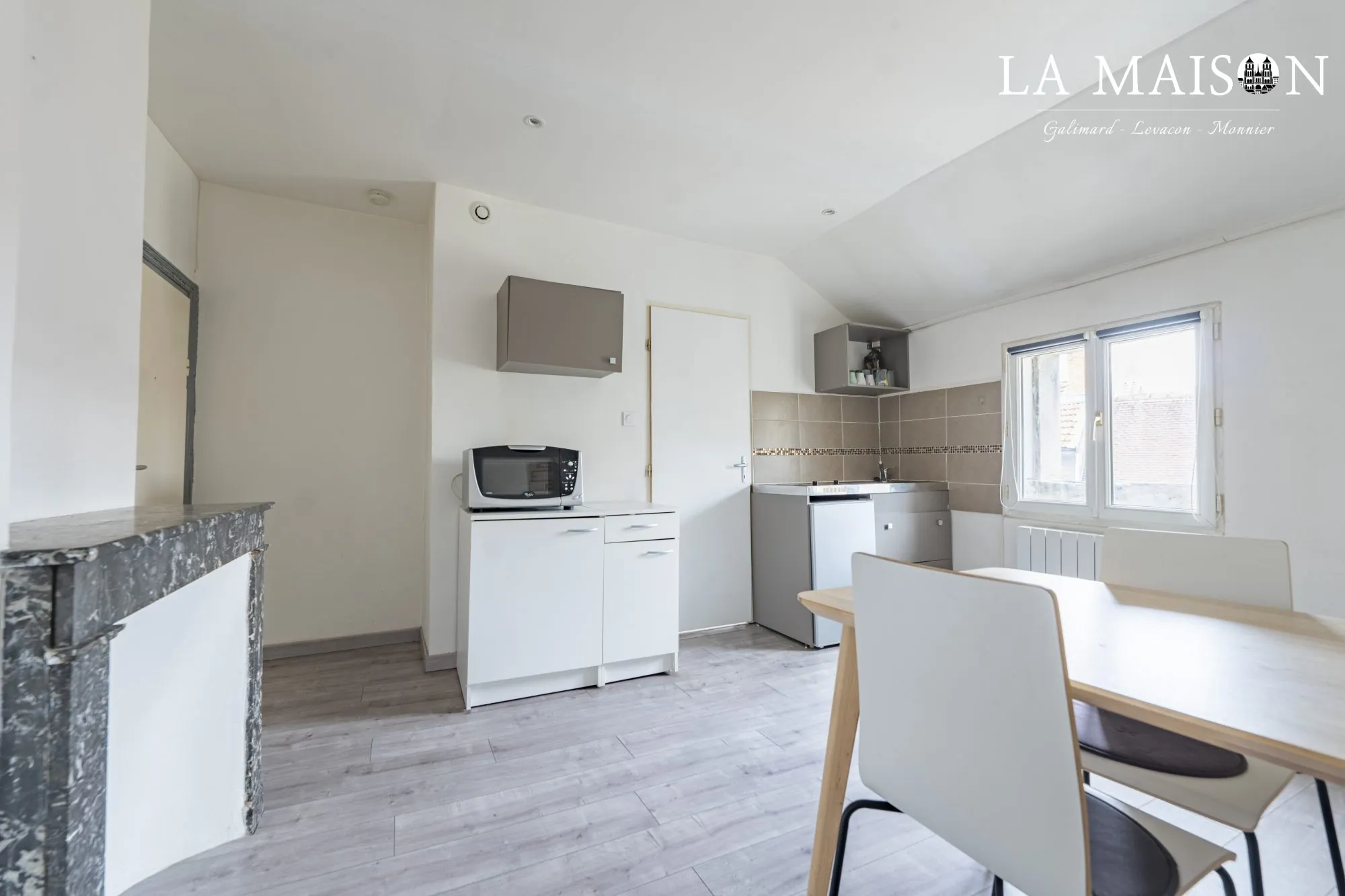 Appartement T2 à vendre au centre-ville de Dijon avec vue et cave