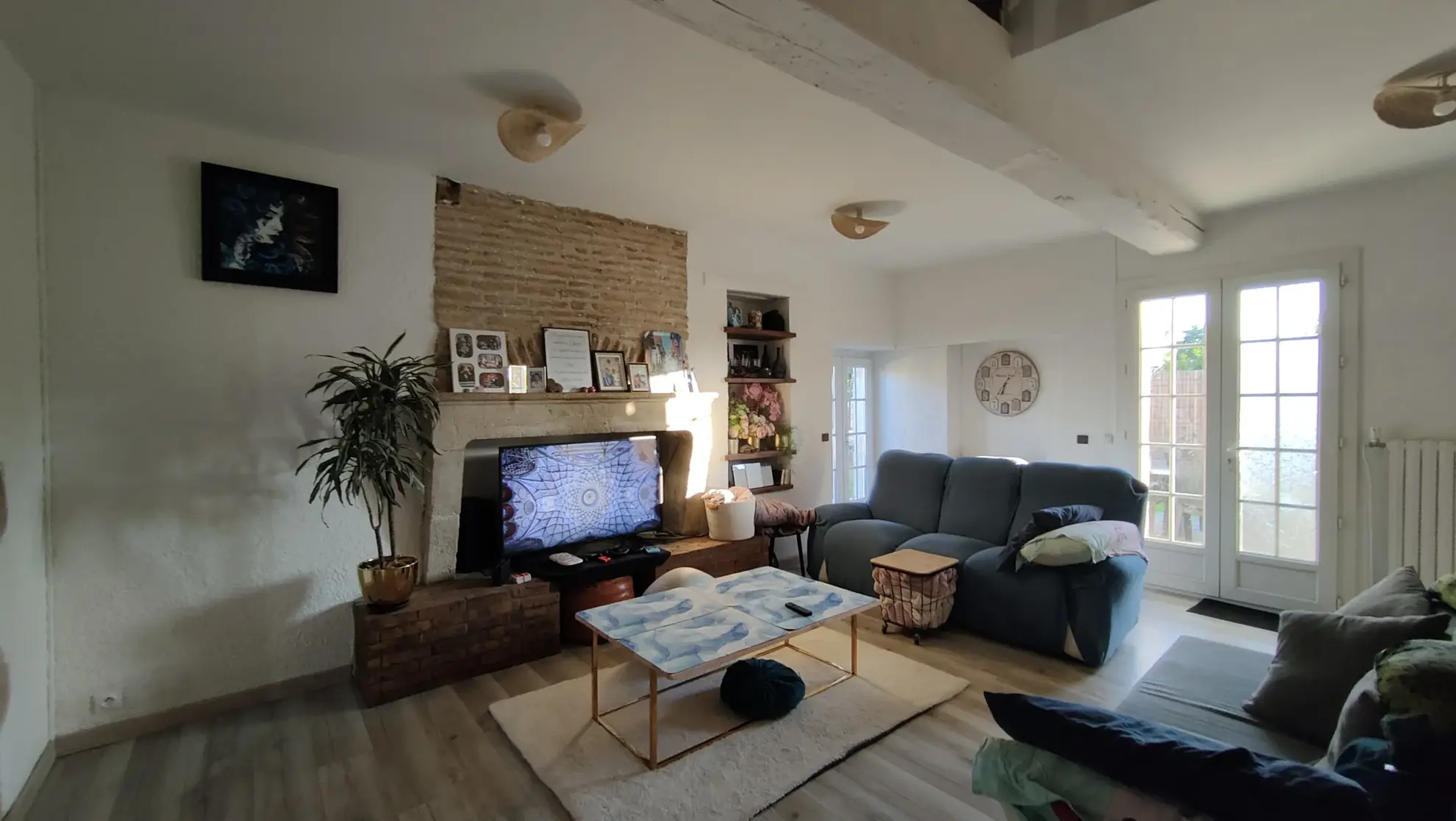 Maison en pierre à Toulenne avec jardin, garage et 4 chambres 