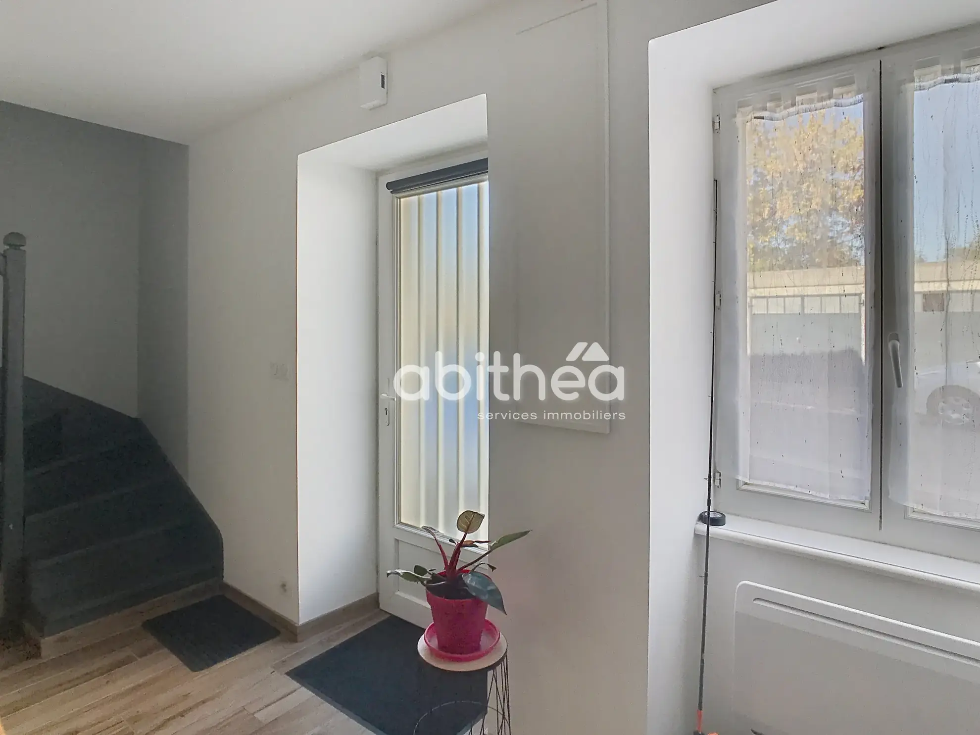 Ensemble immobilier de 2 logements à Gond Pontouvre proche Angoulême