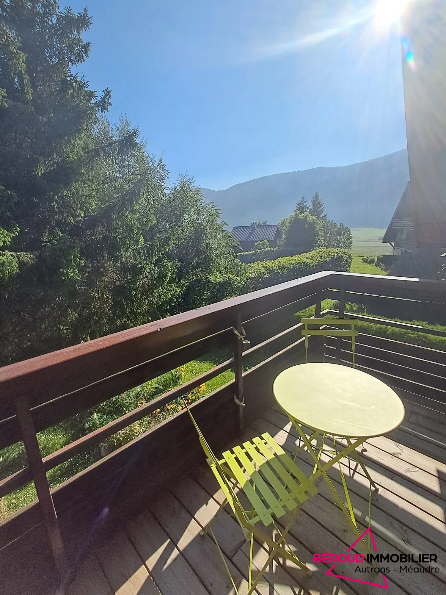 A vendre studio cabine à Autrans-Méaudre en Vercors, 30,96 m² avec garage et balcon plein sud 