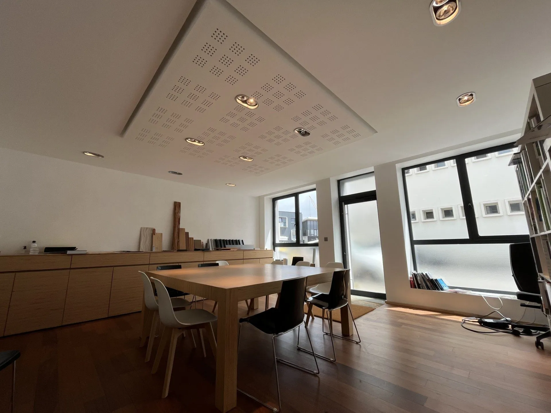 Local commercial de 50m² en vente au port de Brest - Emplacement idéal