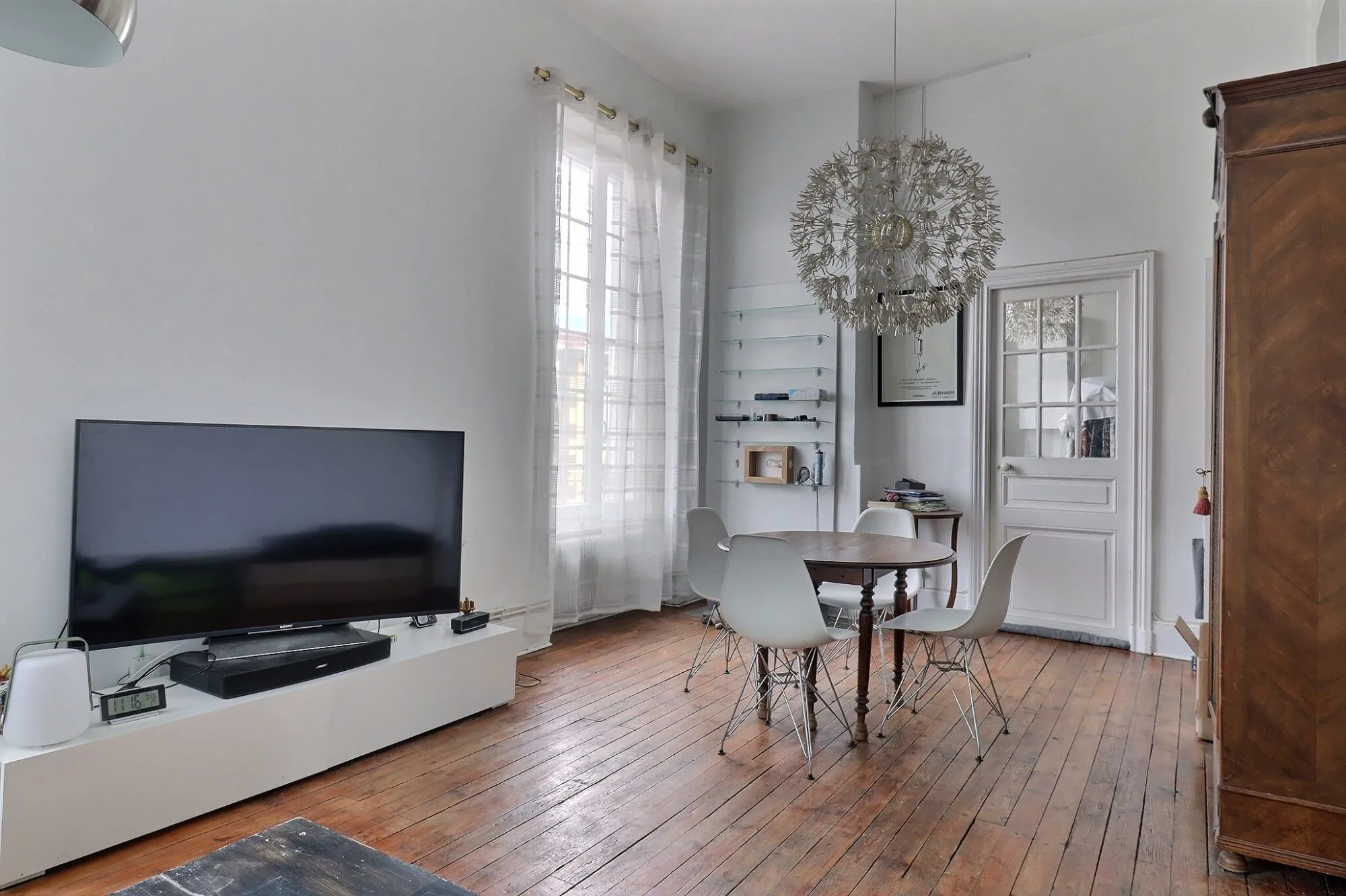 Appartement traversant de 57 m² dans immeuble haussmannien au cœur de Clermont-Ferrand