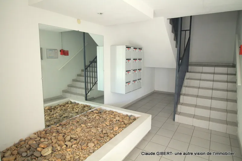 Appartement T2 avec terrasse et garage à Balaruc-Les-Bains - Centre-ville 