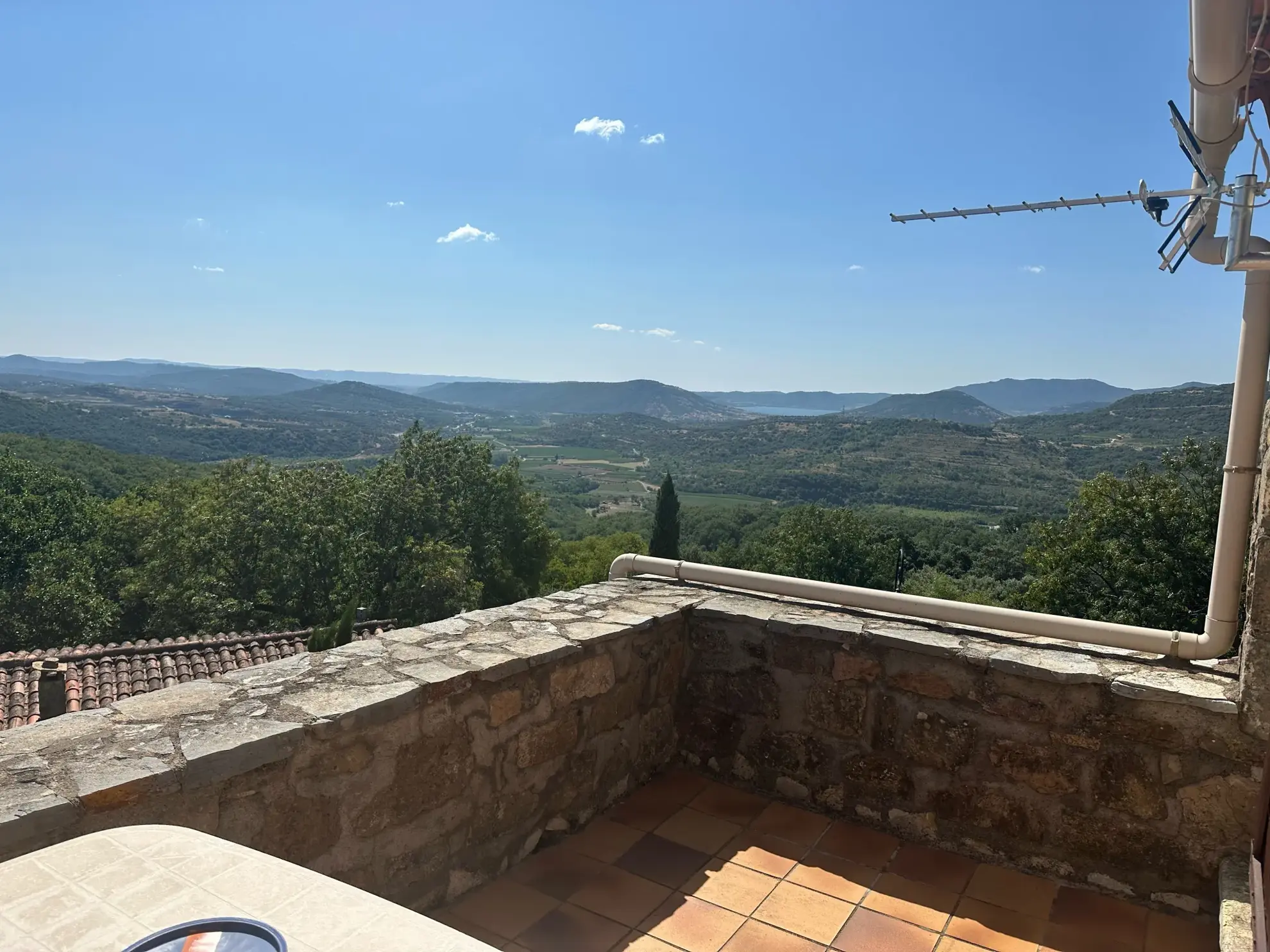 Maison de village de charme à Lodève - 94 m² avec terrasse et vue panoramique 