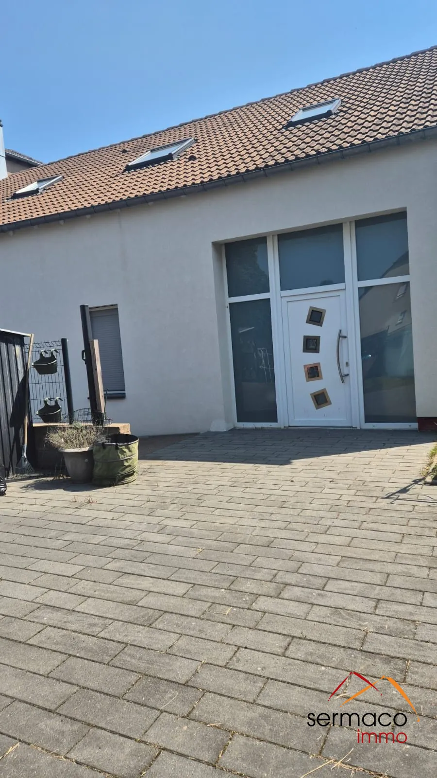 Maison atypique de 113m² avec terrasse et jardin à Farebersviller