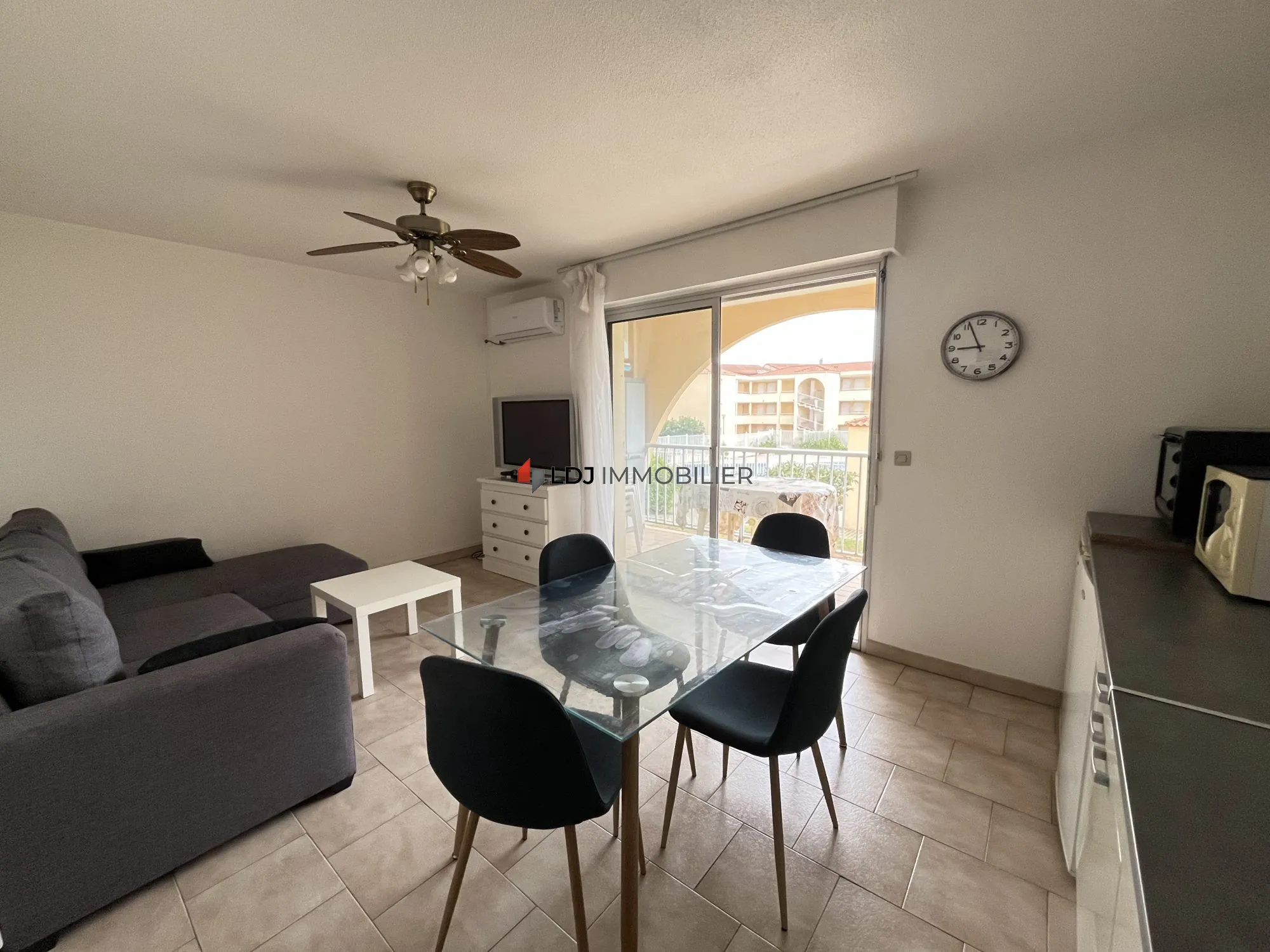 Appartement T2 Meublé avec Terrasse, Piscine et Tennis à Canet-Plage 
